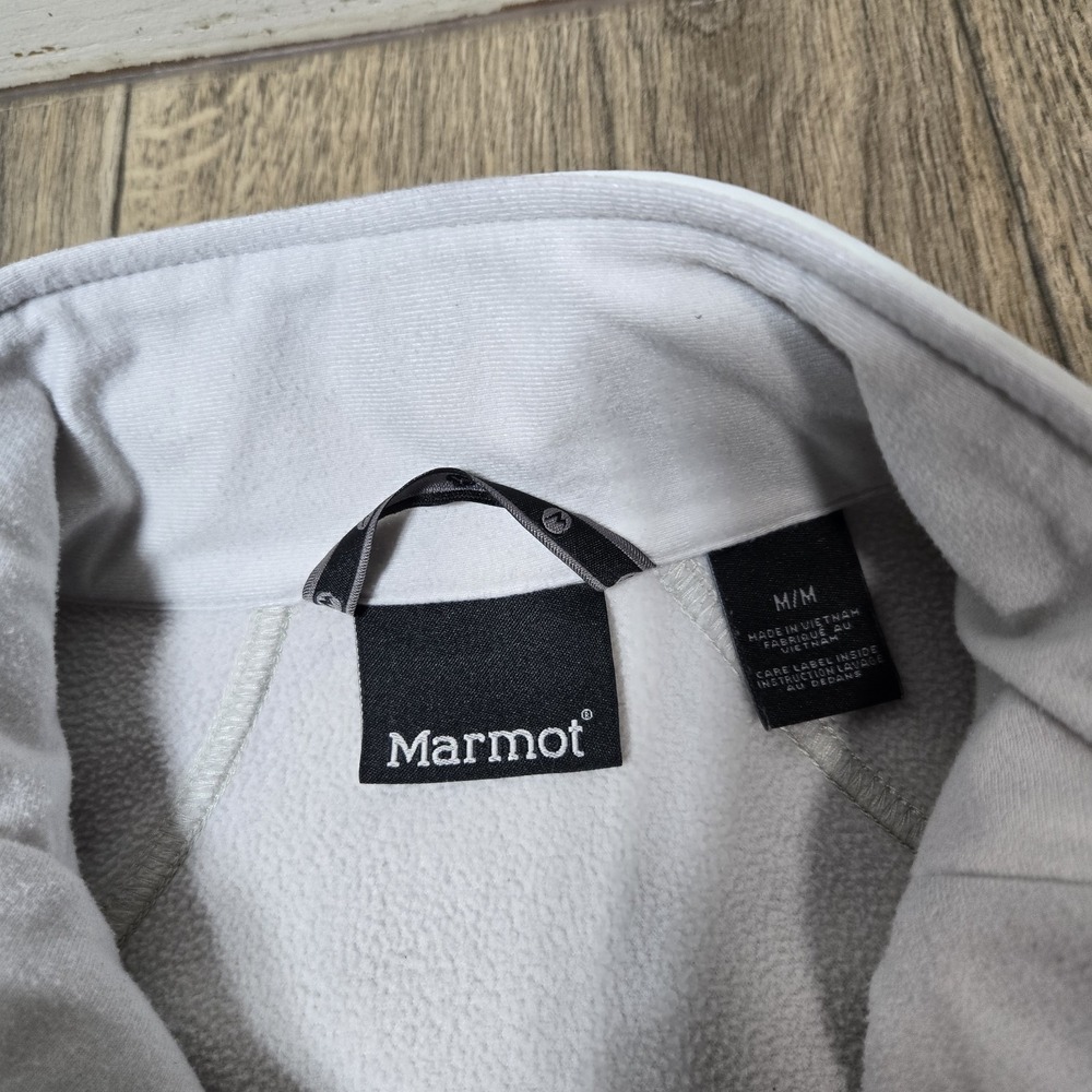 Marmot Women's Ski Jacket in Light Gray - Picture 2 of 10